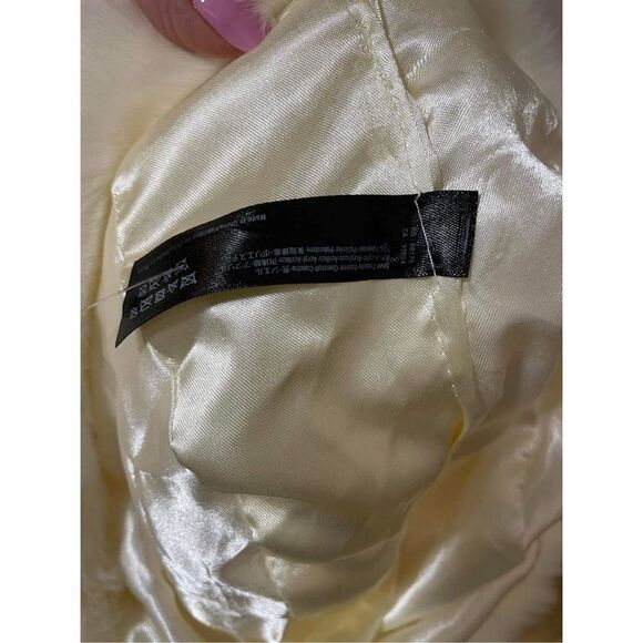 New Urban Outfitters Fuzzy Faux Fur Trapper Hat OS. - Picture 5 of 5